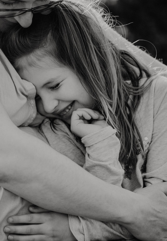 seance nouveau né a domicile - faire sa séance photo bébé a la maison - photographe nouveau né lifestyle paris - photographe famille yvelines - leslie photographie