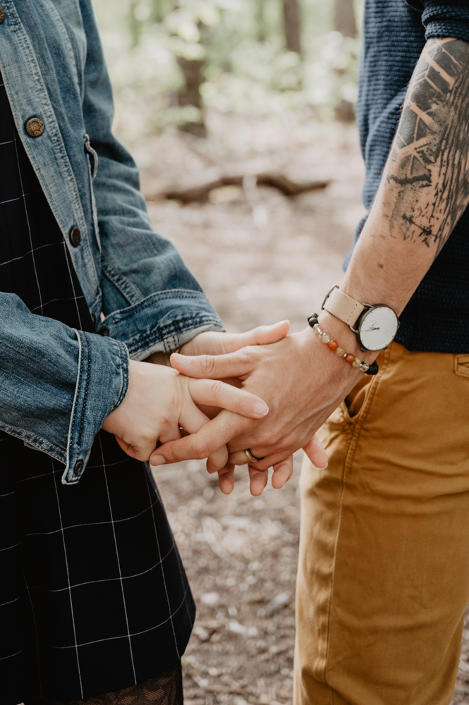 seance photo engagement - photographe mariage lifestyle paris - séance photo couple naturel - leslie photographie