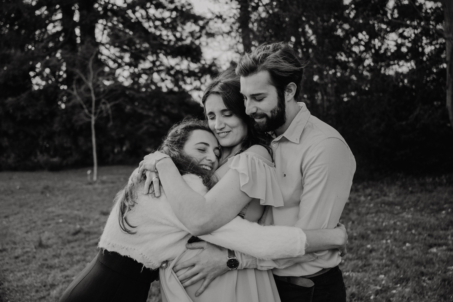 seance photo famille en exterieur - documenter le quotidien d une famille - seance photo famille naturelle - leslie photographie